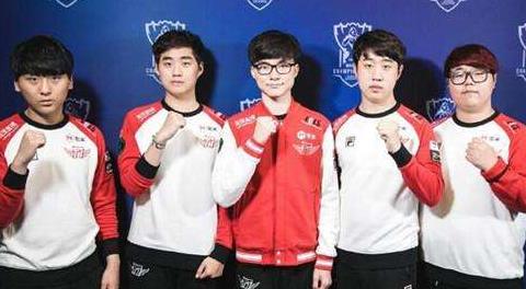 Fnatic 和 Team Liquid 晋级 VCT 2025： EMEA Kickoff 的下一轮