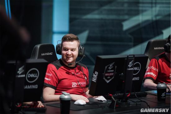 9INE , OG , PARIVISION , 和 Iberian Soul 资格赛晋级 StarLadder StarSeries Fall 2025