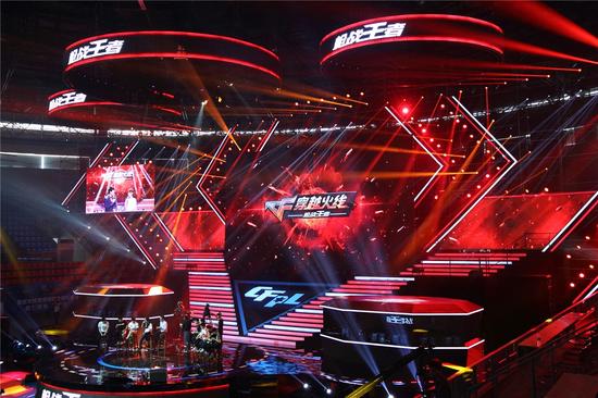 2024 LPL 年度纪录片《看见即相信》 Top Esports 片段：大龙背后的故事