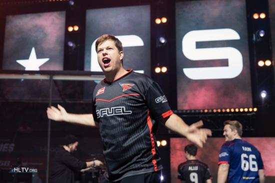 DemQQ 离开 Monte 加入 Passion UA